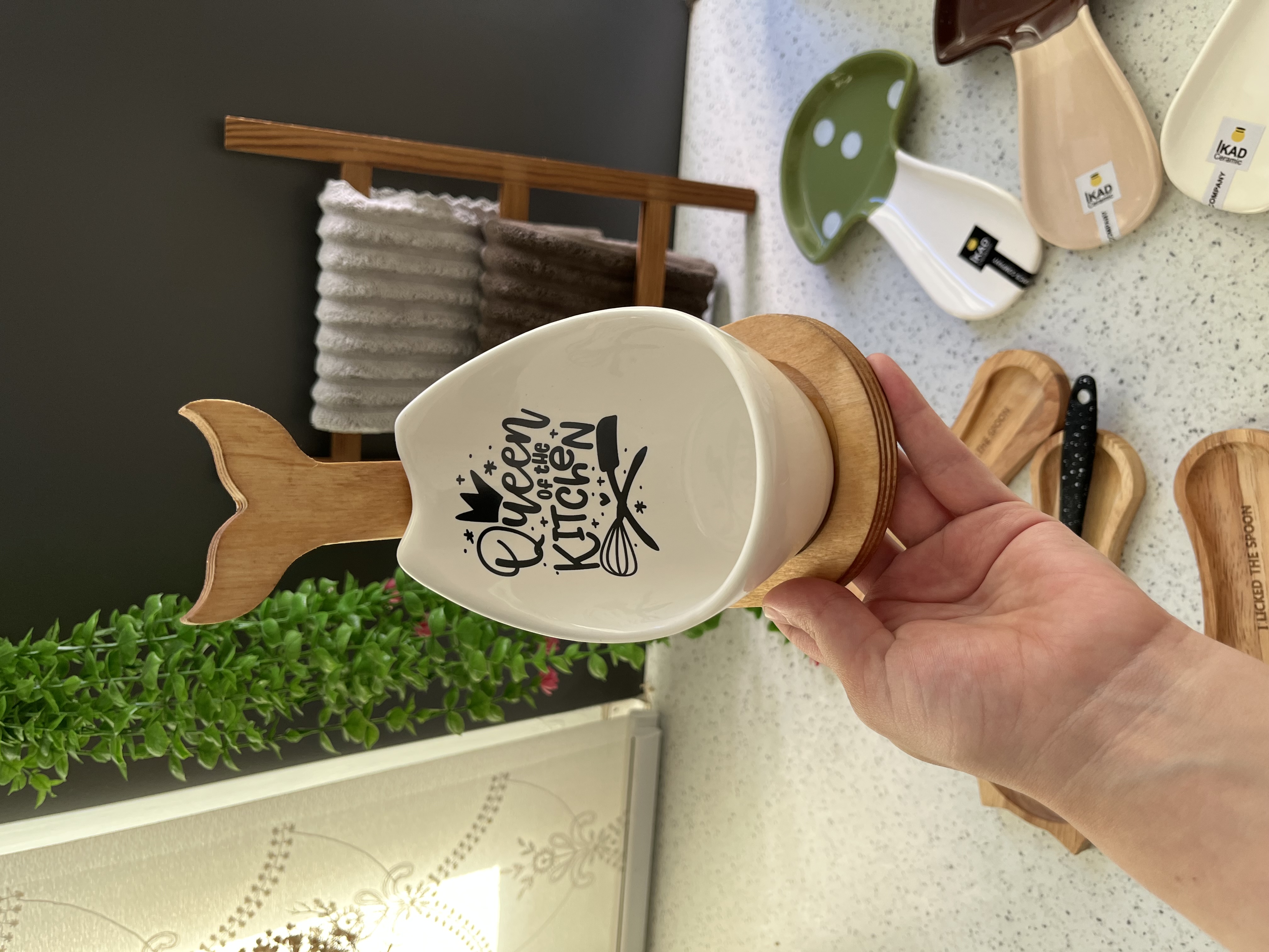 جا کفگیری ایستاده